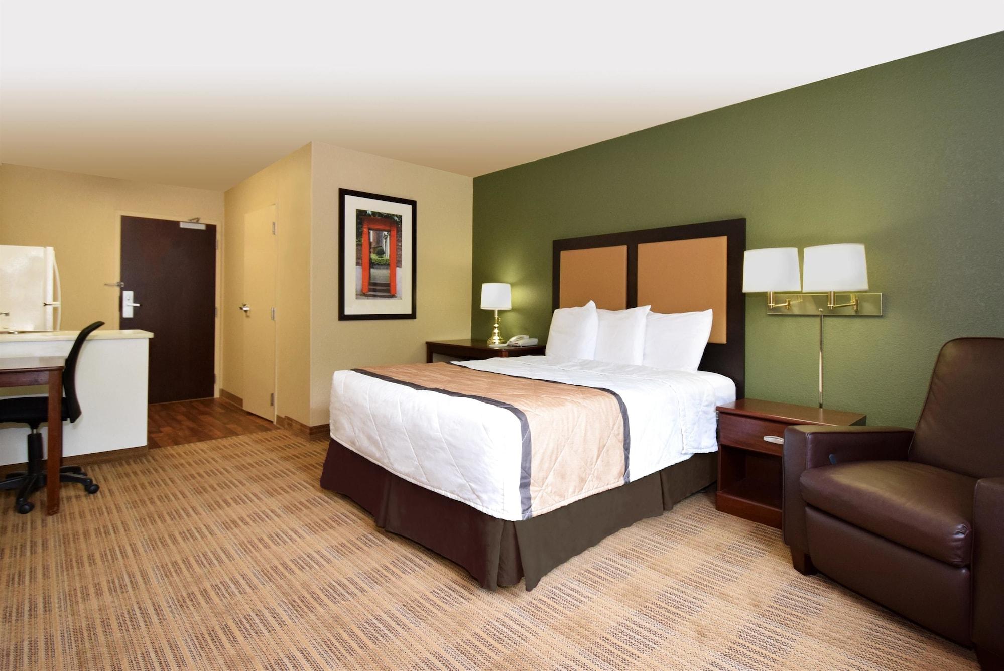 Extended Stay America Suites - Detroit - Metropolitan Airport Romulus Esterno foto