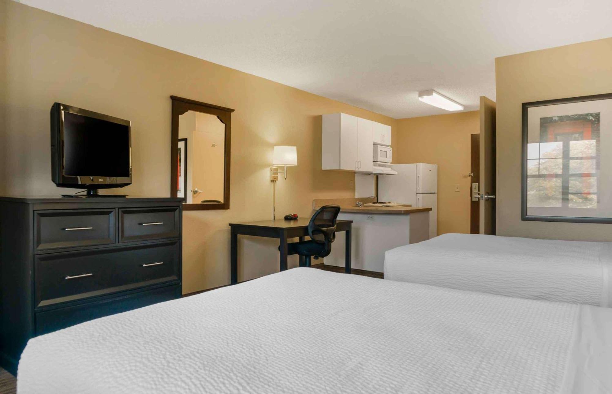 Extended Stay America Suites - Detroit - Metropolitan Airport Romulus Esterno foto