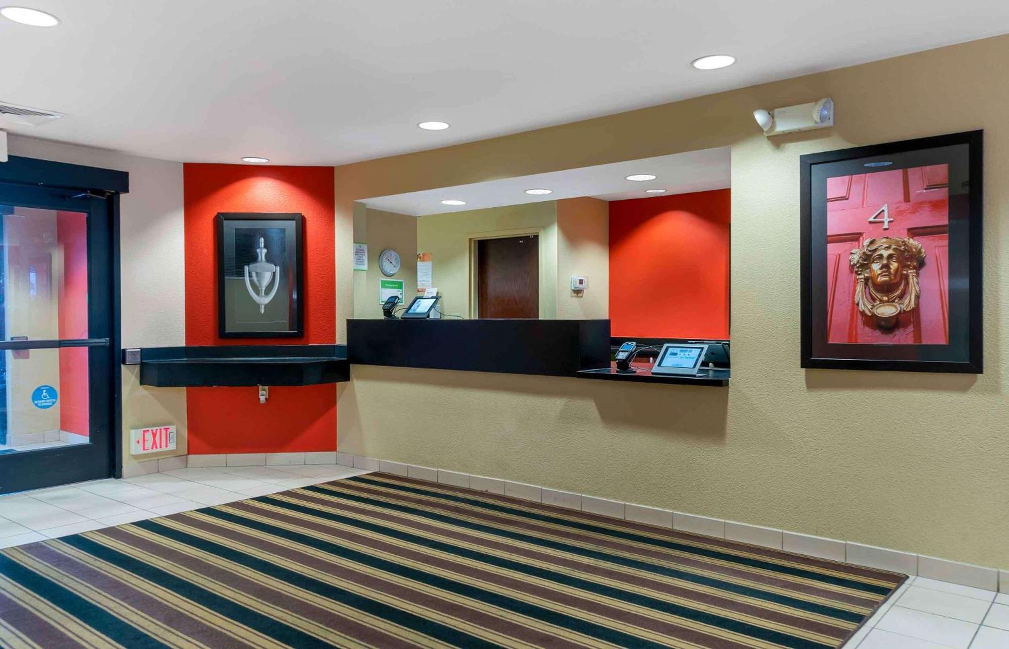 Extended Stay America Suites - Detroit - Metropolitan Airport Romulus Esterno foto