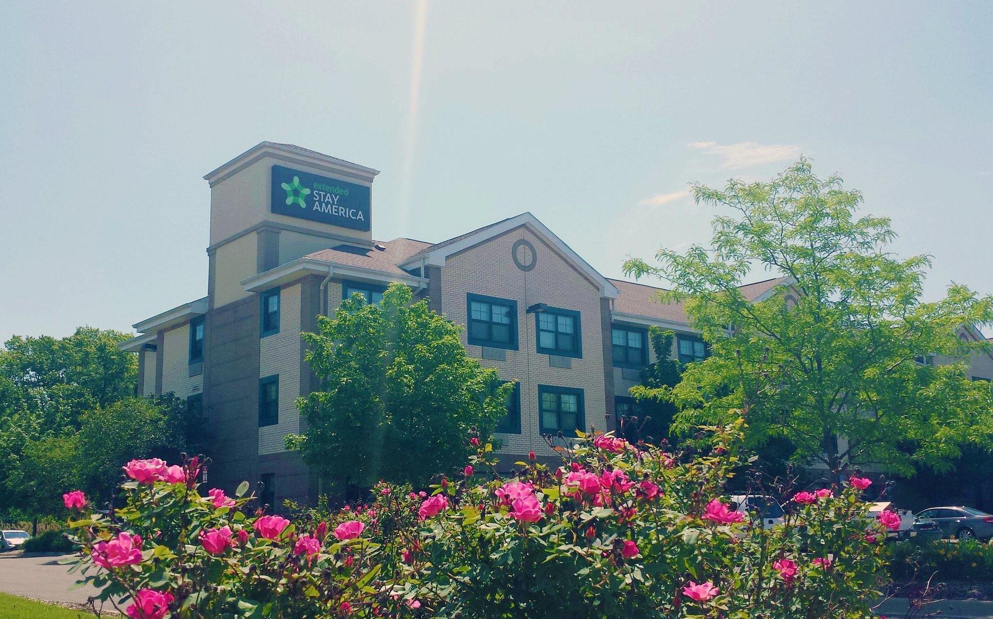 Extended Stay America Suites - Detroit - Metropolitan Airport Romulus Esterno foto